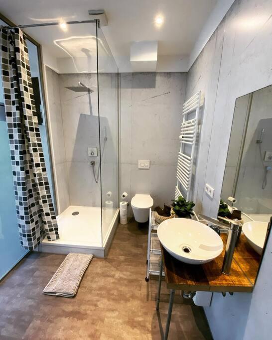 ברמן Exklusives Loft An Der Weserpromenade Und Stadt מראה חיצוני תמונה
